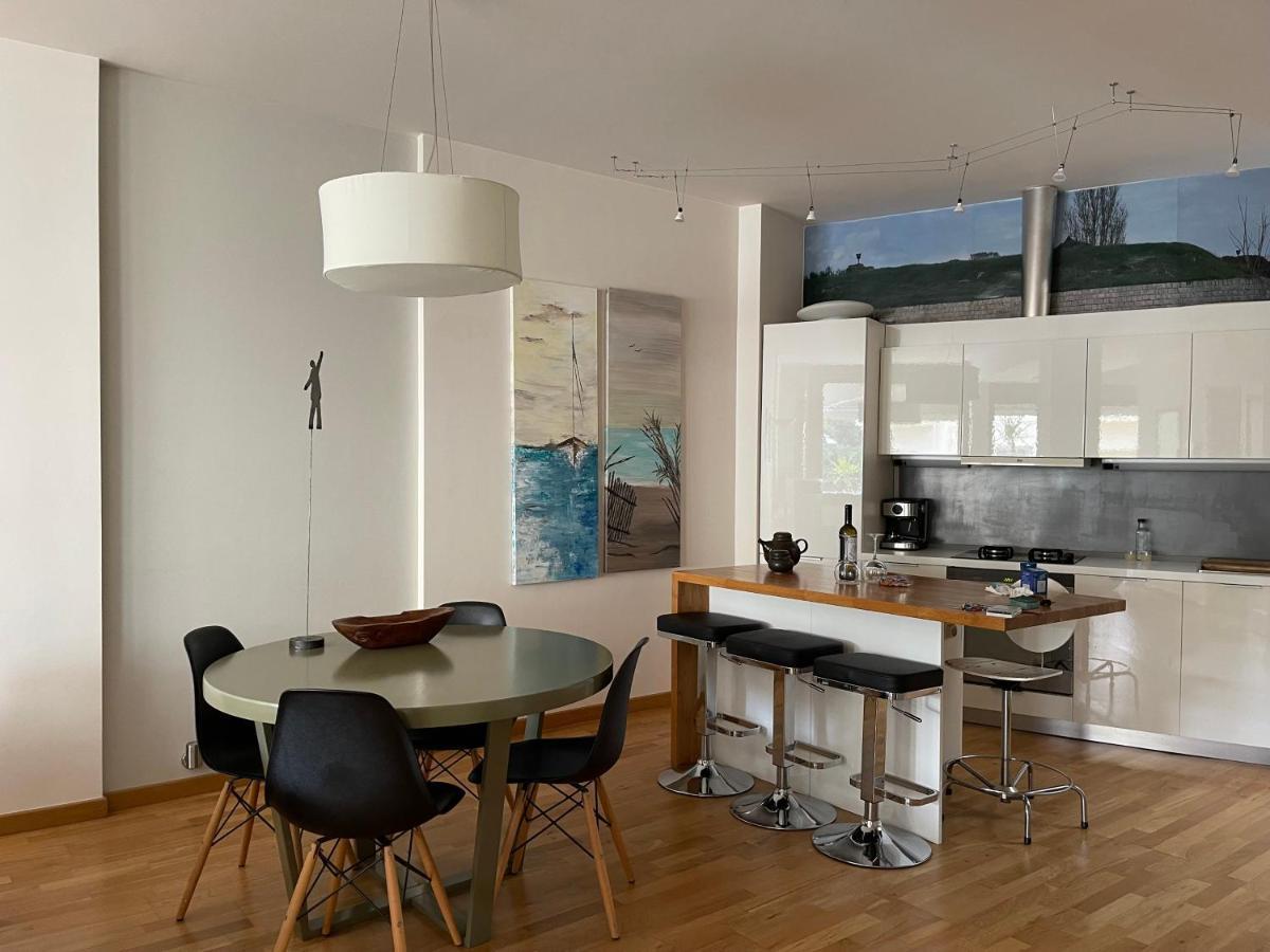 Oasis City Apartment كاندية المظهر الخارجي الصورة